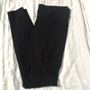 Simply Vera Wang ankle tapered black trousers size M